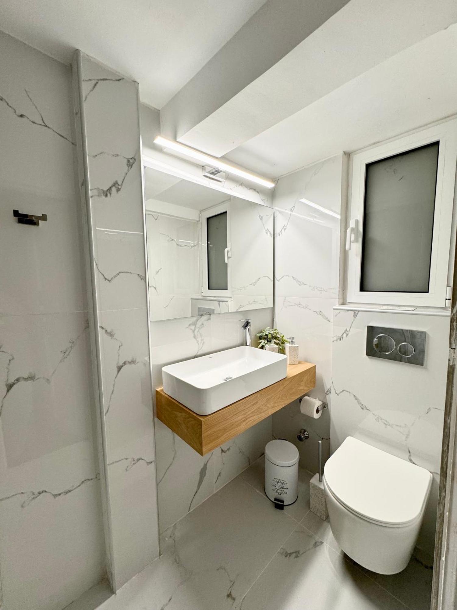 Chic Studio In Athens Center Ngoại thất bức ảnh